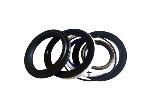 Комплект ущільнень KK012640