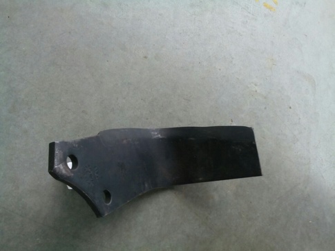 Крило підрізне праве ZA023D
